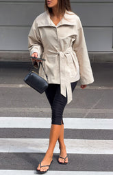 Chaqueta Trench Corta Táctil Color Arena