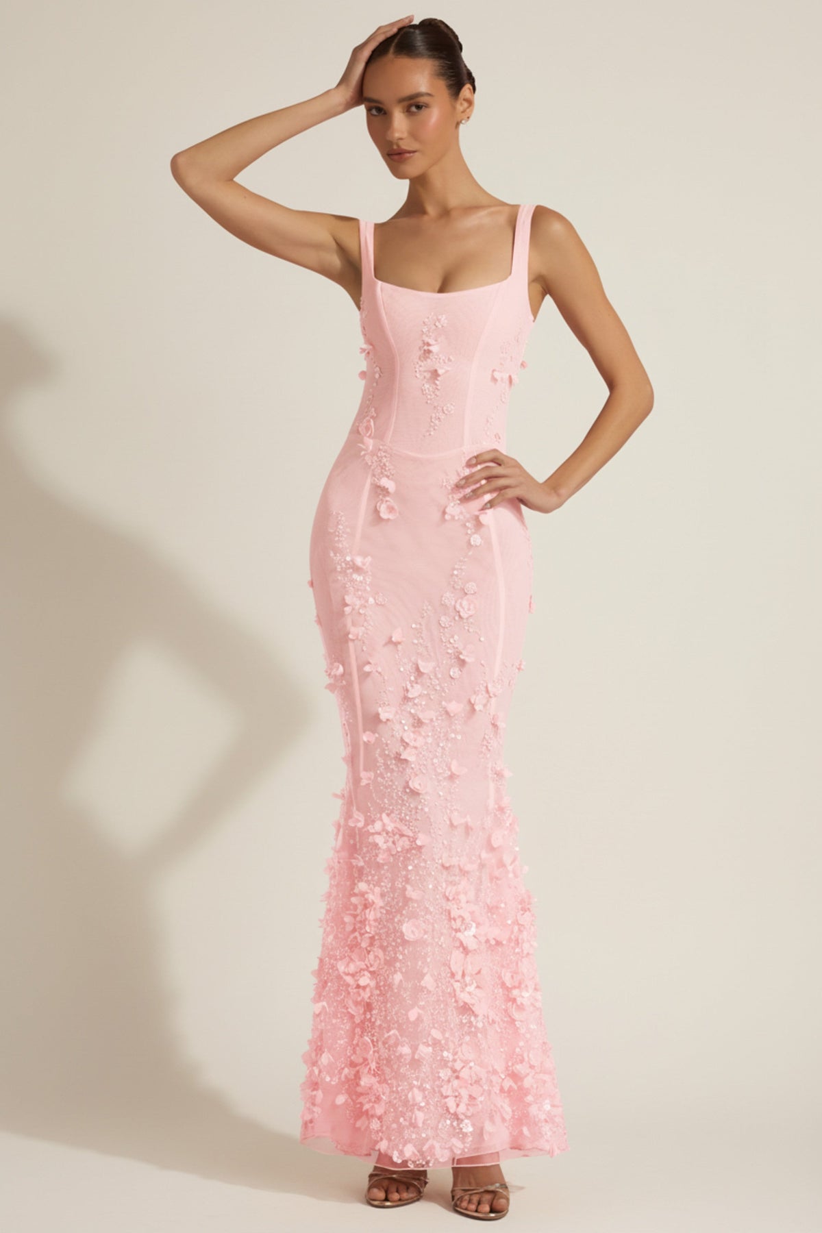 Embellished Appliqu¨¦ Soft-Scoop Corset Gown in Pink
